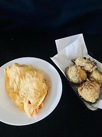 無職コロッケオムライス。