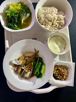 鯵の煮付け定食。